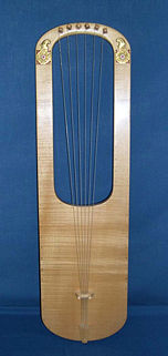 Reproduction of the lyre by Messrs Dolmetsch.