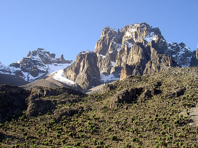 Image:Pt Thomson Batian Nelion Mt Kenya.JPG