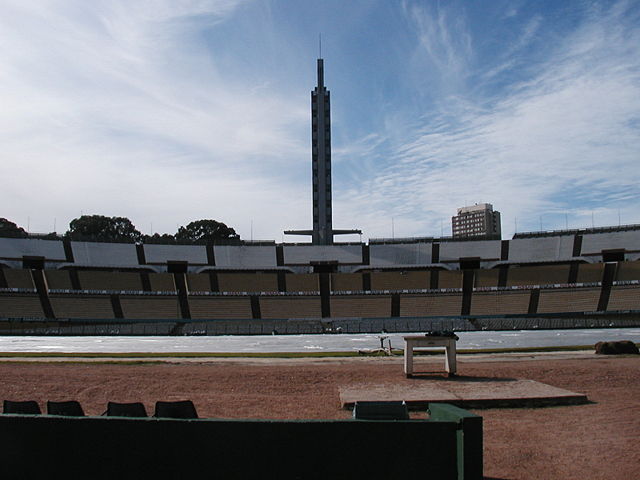 Image:Estadiocentenario.JPG