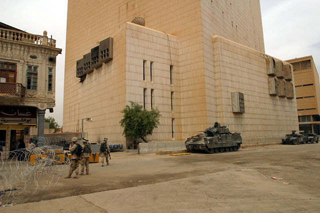 Image:Baghdad-bank-hires.jpg