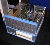1975: Altair 8800.
