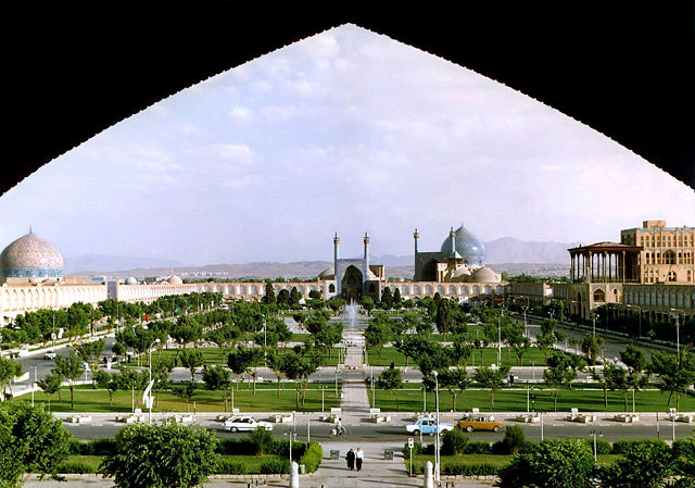 Image:Naghshe Jahan Square Isfahan modified.jpg