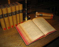 A multi-volume Latin dictionary in the University Library of Graz