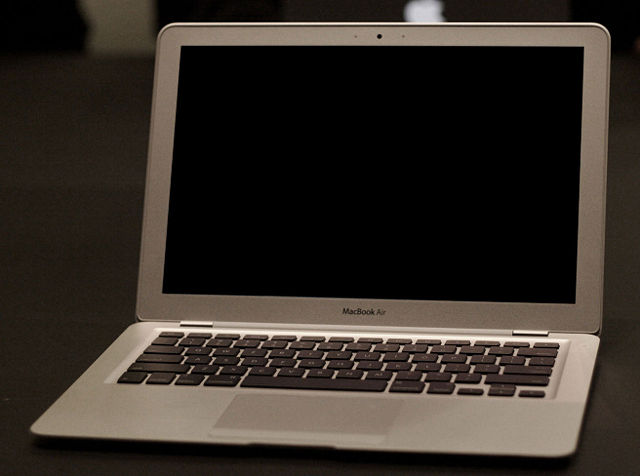 Image:MacBook Air black.jpg