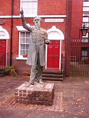 William Booth statue at his birth place in Nottingham.