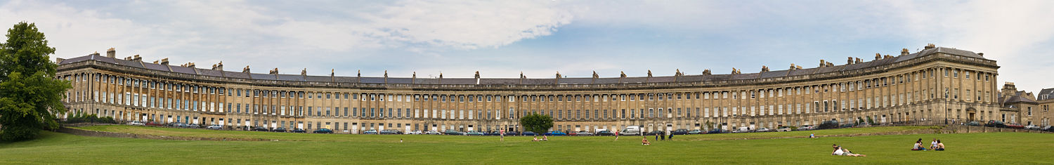 A panoramic view of the Royal Crescent