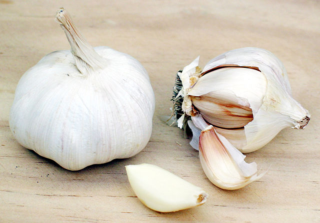 Image:Garlic.jpg