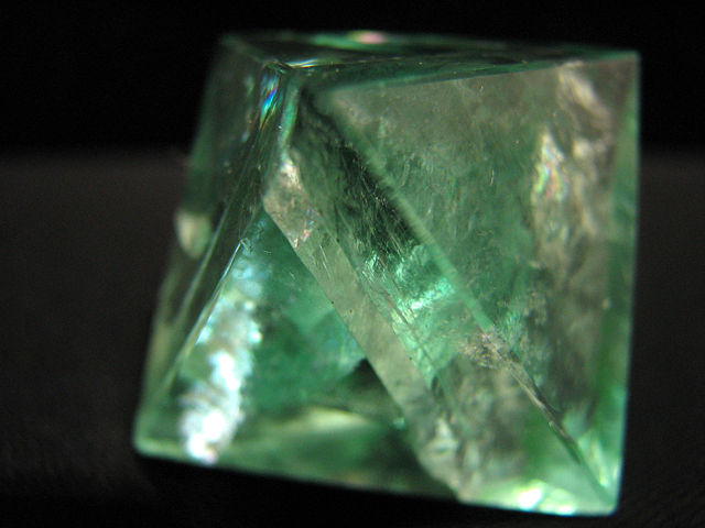 Image:Fluorite octahedron.jpg