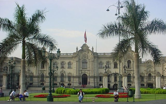 Image:Casadepizarrolima.jpg