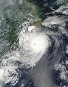 Saomai making landfall in Zhejiang, China