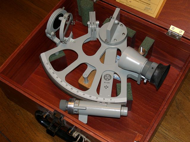 Image:Frieberger drum marine sextant.jpg