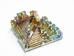 Synthetic bismuth hopper crystal