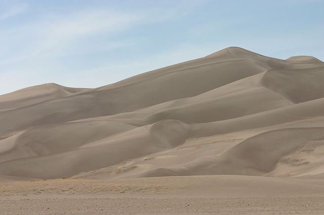 Image:Towering Sand Dunes.jpg
