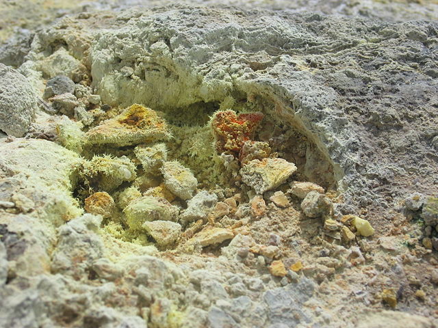 Image:NZ sulfur NI.jpg