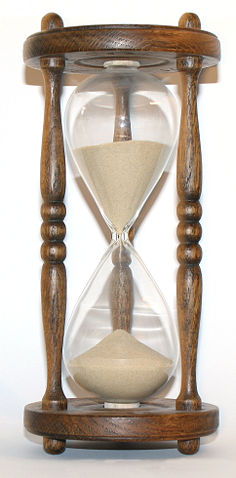 Image:Wooden hourglass 3.jpg