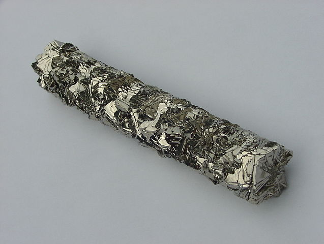 Image:Titanium crystal bar.jpg