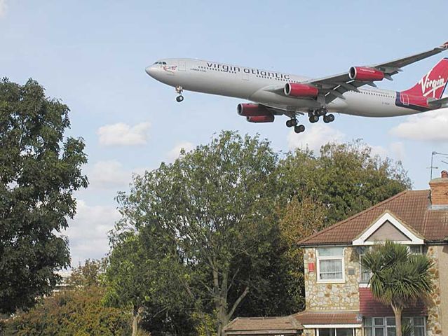 Image:Virginatl.over.heathrow.750pix.jpg