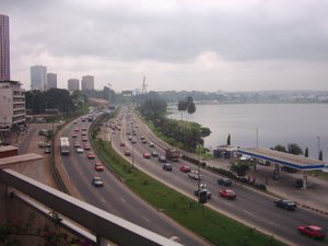 Freeway along the Ébrié Lagoon near the Plateau, Abidjan's business district and centre of the city.