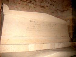 Lagrange's tomb in the crypt of the Panthéon.