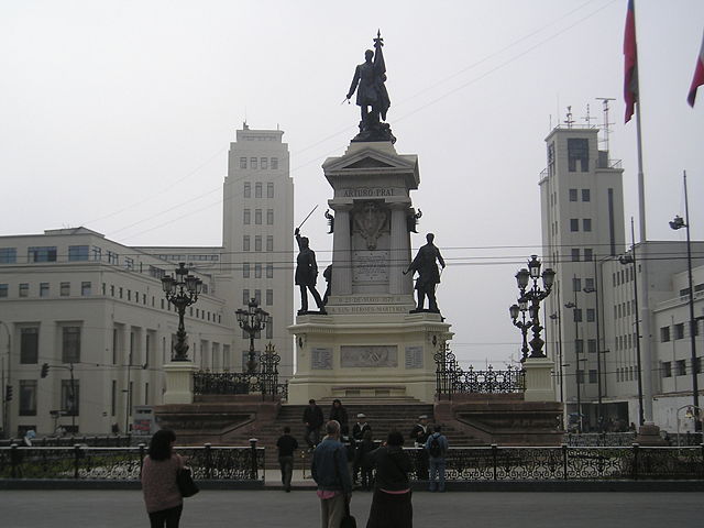 Image:ValparisoHeroesIquique.jpg