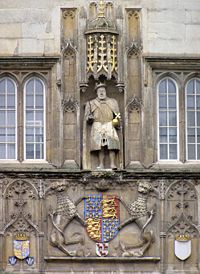 The statue over the Great Gate