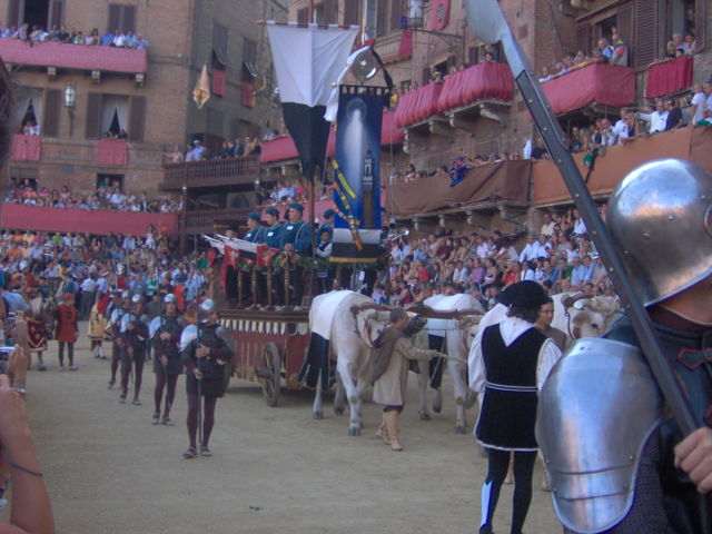 Image:Palio - Carrocio.JPG