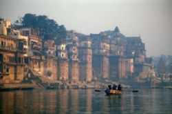 Situated on the banks the river Ganges, Varanasi attracts thousands of Hindu piligrims every year.