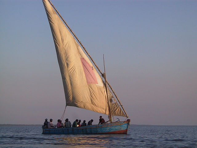 Image:Inhambane-dhow.JPG