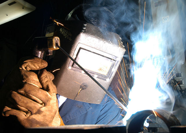 Image:SMAW.welding.navy.ncs.jpg
