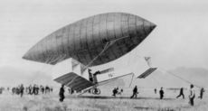 Santos-Dumont's balloon Number 14 with the 14-bis, meaning "14 again", tethered below it for trials. Later the balloon was removed.