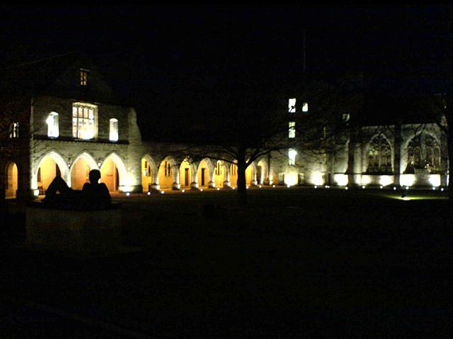 Image:Elphinstone Hall2.jpg