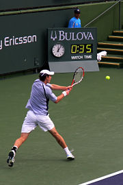 Murray playing a backhand at the 2008 Pacific Life Open.