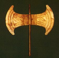 Minoan labrys, 2nd millennium BC