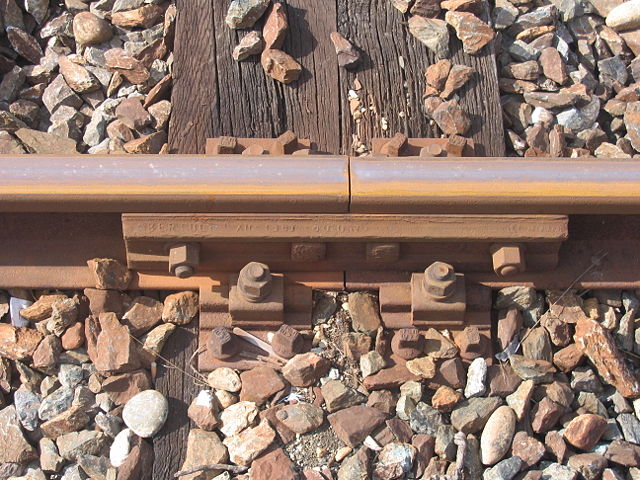 Image:Rail join.jpg