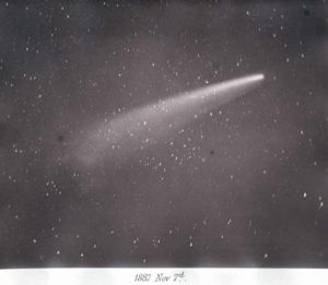 Photograph of the comet as seen from Cape Town by David Gill