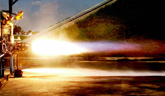 Image:SpaceX engine test fire.jpg