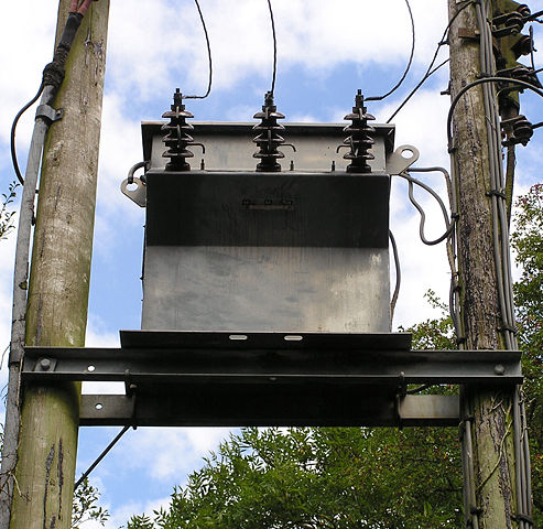 Image:PoleMountTransformer02.jpg