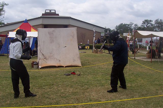 Image:Historical fencing with single sword and buckler.jpg