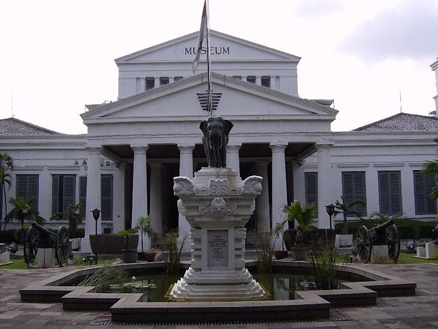 Image:Museum Nasional Indonesia.jpg