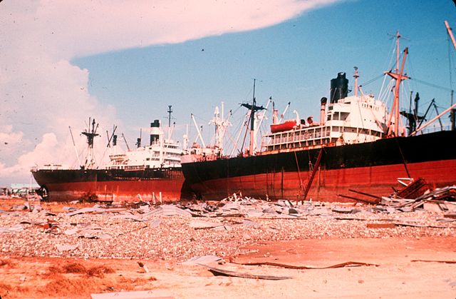 Image:Camille Ship Wrecks.jpg