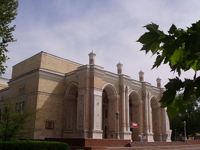 Image:Navoi Theater - Tashkent.jpg