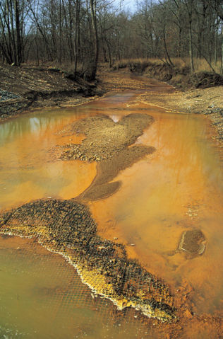 Image:Iron hydroxide precipitate in stream.jpg