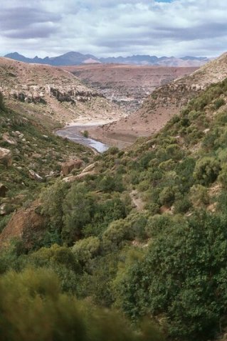 Image:Lesotho Makhaleng.jpg