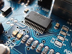 Surface mount electronic components