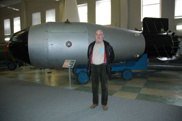 Image:Tsar Bomba.JPG