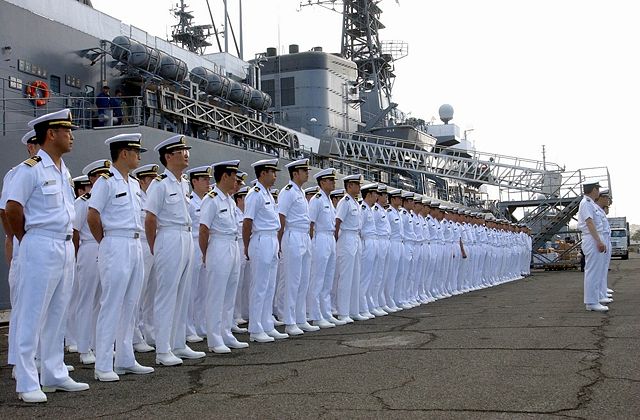 Image:Japanese sailors jmsdf.jpg