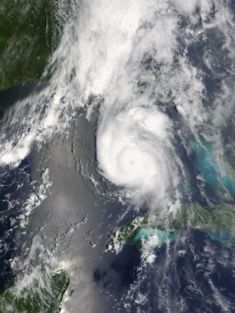 Hurricane Charley at landfall in Florida