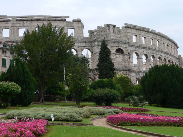 Image:The Arena, Pula.jpg