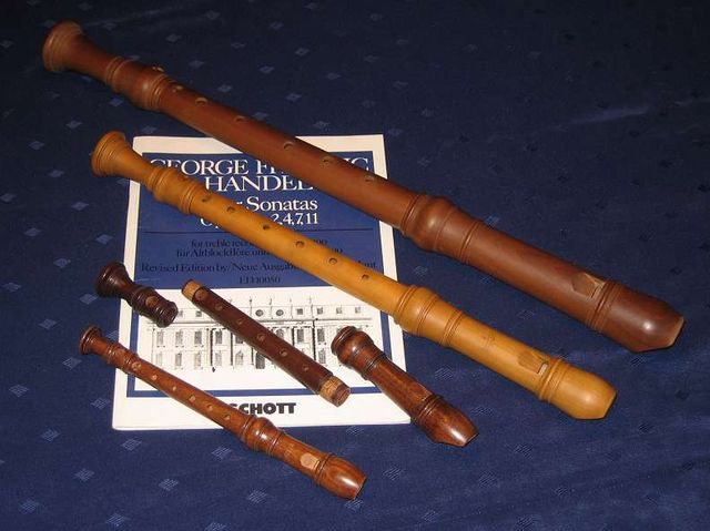 Image:VariousRecorderFlutes.jpg