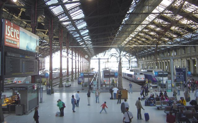 Image:Paris Gare de Lyon dsc03797.jpg